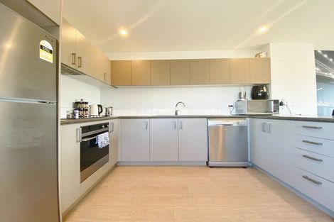 Photo of property in 465 Barbadoes Street, Edgeware, Christchurch, 8013