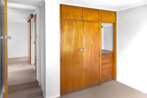 Photo of property in 23 Evans Road, Glen Eden, Auckland, 0602