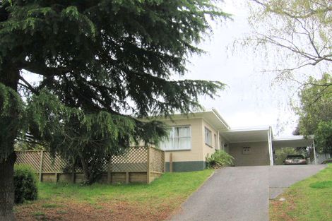 Photo of property in 98 Taharepa Road, Hilltop, Taupo, 3330