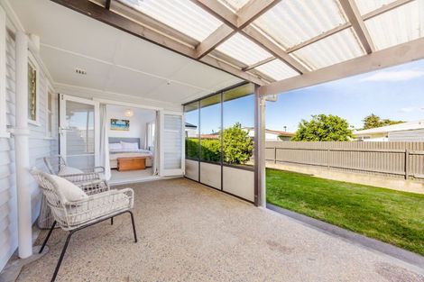 Photo of property in 8 Corbett Place, Onekawa, Napier, 4110