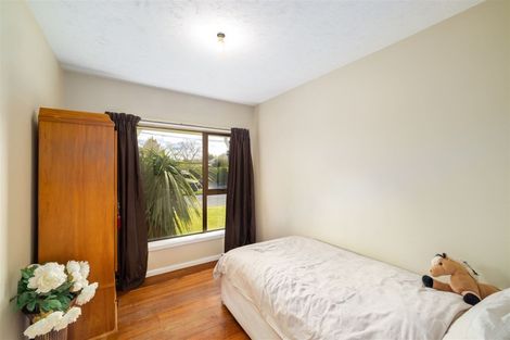 Photo of property in 28 Hudson Street, Bryndwr, Christchurch, 8053