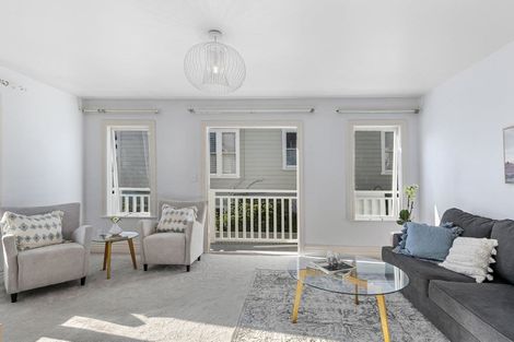 Photo of property in 12b Hobson Street, Thorndon, Wellington, 6011