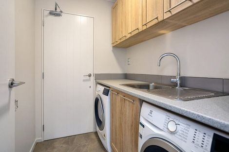 Photo of property in 30 Williamson Street, Cambridge, 3434