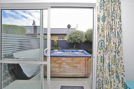 Photo of property in 16 Hoffman Court, Waikiwi, Invercargill, 9810