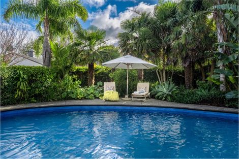 Photo of property in 11 Holly Way, Sunnyhills, Auckland, 2010