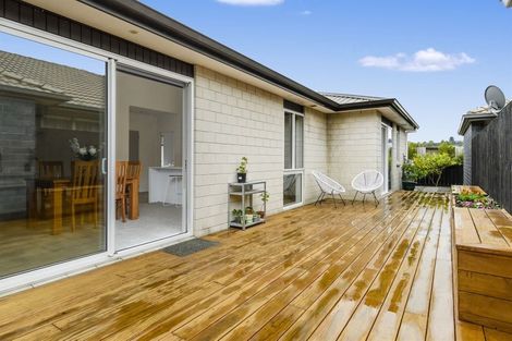 Photo of property in 14 Rire Hau Lane, Pyes Pa, Tauranga, 3112