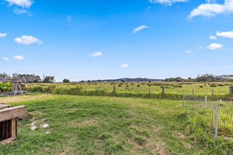 Photo of property in 212 Parkhurst Road, Parakai, 0830