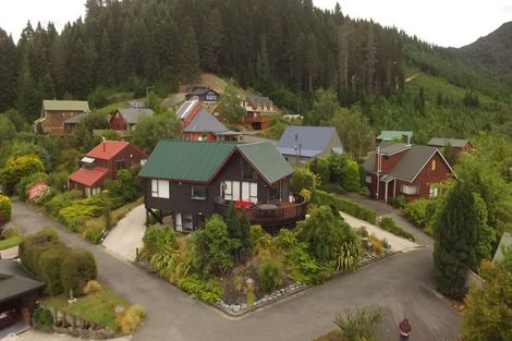 Photo of property in 15 Acheron Heights, Hanmer Springs, 7334