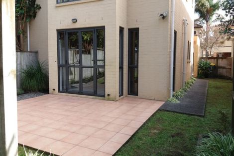 Photo of property in 62 Huntington Drive, Huntington Park, Auckland, 2013