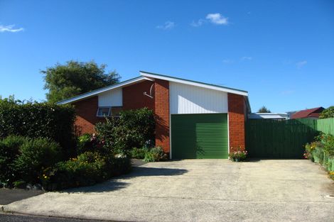 Photo of property in 28 Wickliffe Street, Mosgiel, 9024