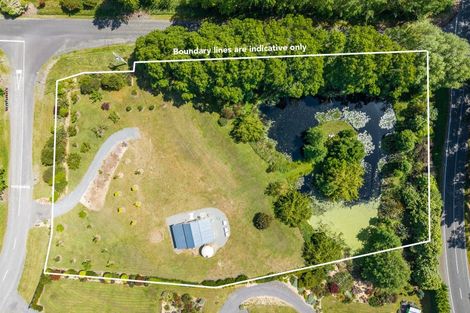 Photo of property in 1 Kristin Place, Manakau, 5573