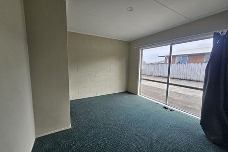 Photo of property in 12 Naumai Place, Spotswood, New Plymouth, 4310