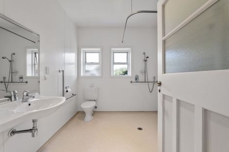 Photo of property in 59 Somerset Street, Brooklands, New Plymouth, 4310