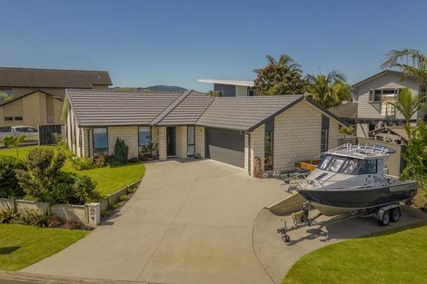 Photo of property in 20 Aquila Drive, Whitianga, 3510