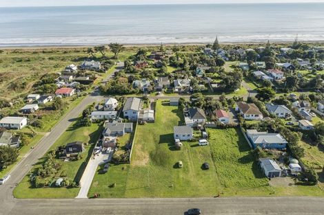 Photo of property in 65 Gawler Street, Te Horo Beach, Otaki, 5581
