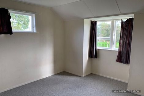 Photo of property in 6 Papaitonga Lake Road, Ohau, Levin, 5570