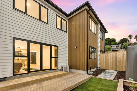 Photo of property in 16b Bellringer Road, Massey, Auckland, 0614