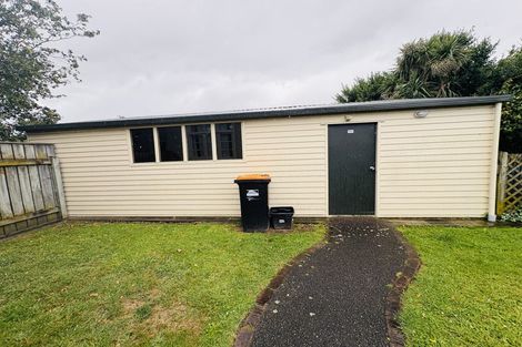 Photo of property in 29-31 Rangitira Avenue, Palmerston North, 4414