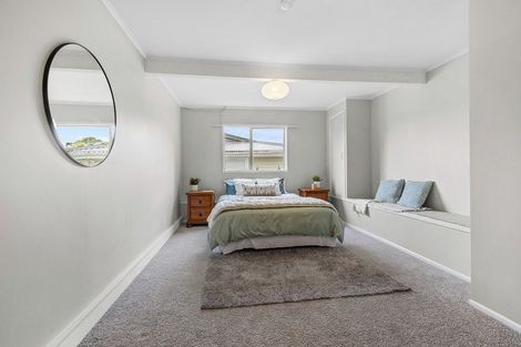 Photo of property in 3 Kimball Place, Johnsonville, Wellington, 6037