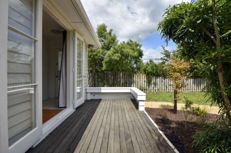 Photo of property in 37 Lincoln Road, Carterton, 5713