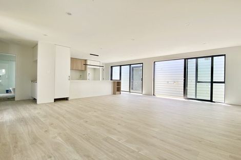 Photo of property in 105 Hamilton Drive, Waiuku, 2123