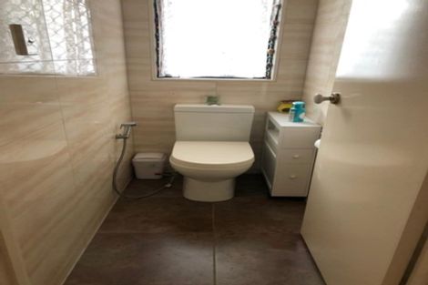 Photo of property in 204 Te Irirangi Drive, Flat Bush, Auckland, 2019