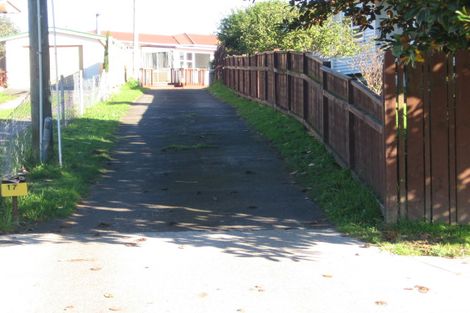 Photo of property in 17 Mclean Avenue, Papatoetoe, Auckland, 2025