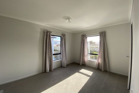 Photo of property in 37 Ipukarea Street, Weymouth, Auckland, 2103