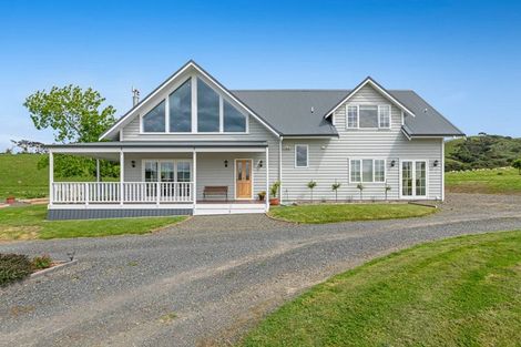 Photo of property in 346 Inland Road, Helensville, 0875