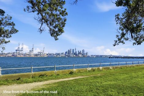 Photo of property in 3 Huia Street, Devonport, Auckland, 0624