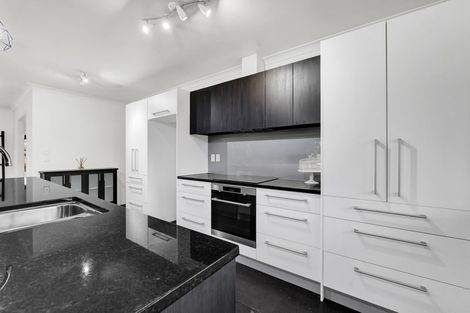 Photo of property in 92b Fairfield Road, Hawera, 4610