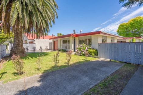 Photo of property in 95 Rimu Road, Raumati Beach, Paraparaumu, 5032