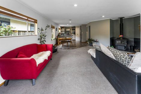 Photo of property in 16 Malthouse Crescent, Brightwater, 7022