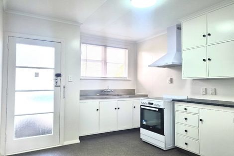 Photo of property in 50 Seddon Street, Wallaceville, Upper Hutt, 5018