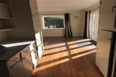 Photo of property in 3 Titoki Road, Waikanae Beach, Waikanae, 5036