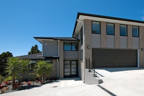 Photo of property in 2 Viridian Lane, Greenhithe, Auckland, 0632
