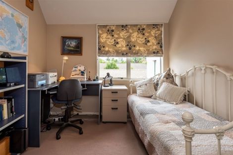 Photo of property in 43 Carlton Mill Road, Merivale, Christchurch, 8014