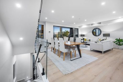 Photo of property in 13b Dominion Street, Takapuna, Auckland, 0622