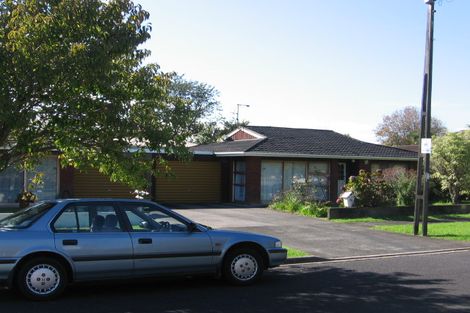 Photo of property in 2/41 Fairview Road, Papatoetoe, Auckland, 2025