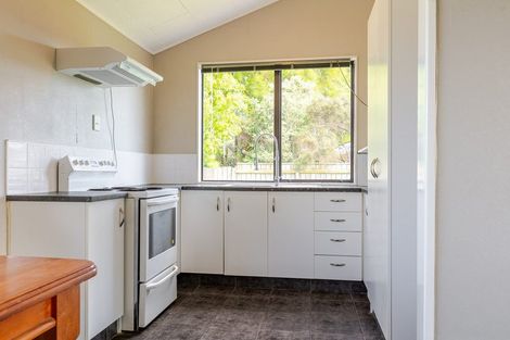 Photo of property in 30 Peppertree Glade, Kelvin Grove, Palmerston North, 4414