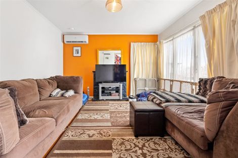 Photo of property in 51a Vodanovich Road, Te Atatu South, Auckland, 0610