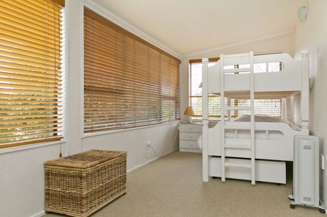 Photo of property in 3a Dorothy Drive, Acacia Bay, Taupo, 3330