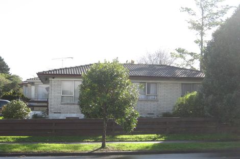 Photo of property in 3/24 Alfriston Road, Manurewa East, Auckland, 2102