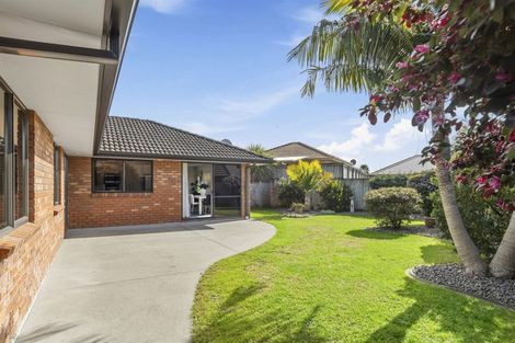 Photo of property in 83 Merriman Place, Pyes Pa, Tauranga, 3112