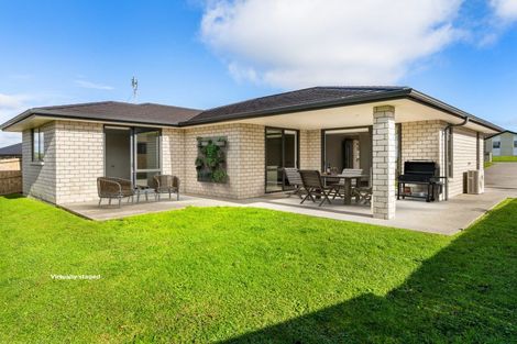 Photo of property in 15 Pyne Crescent, Pokeno, 2402