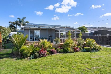 Photo of property in 203 Tui Road, Whangamata, 3620