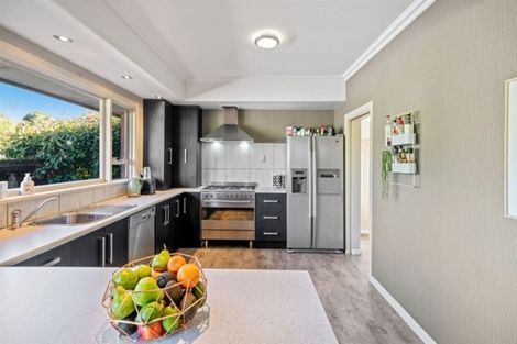 Photo of property in 138 Opawa Road, Opawa, Christchurch, 8023