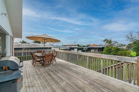 Photo of property in 1 The Crescent, Waihi Beach, 3611