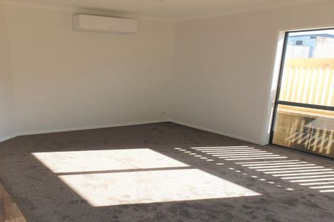 Photo of property in 15 Colombo Road, Waiuku, 2123