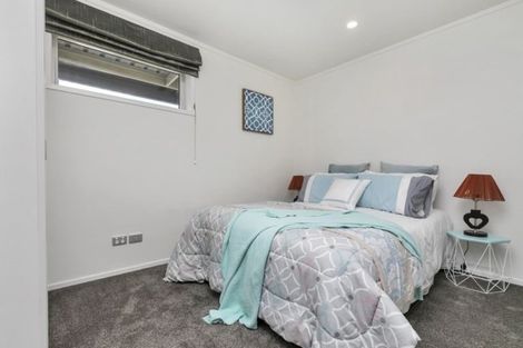 Photo of property in The Grand Apartments, 2b/4 Kell Drive, Albany, Auckland, 0632
